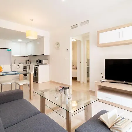 Amazing 50 M From The Apartment Torrevieja