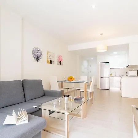 Amazing 50 M From The Apartment Torrevieja
